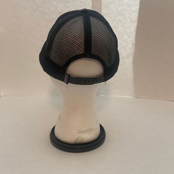Patagonia Mountain Logo Mesh Trucker Hat Cap Snapback Black‎ - Picture 3 of 5